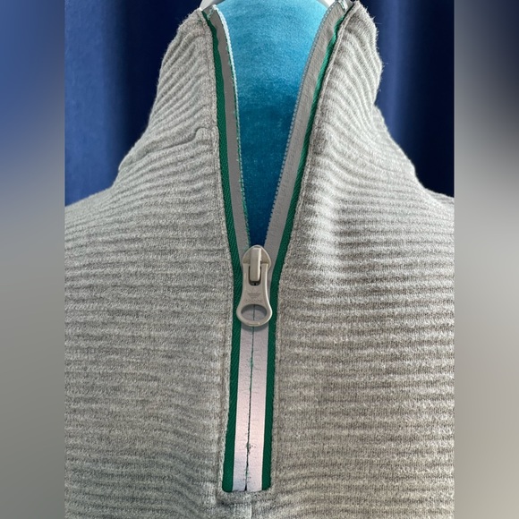 ADIDAS EQUIPMENT GREY HIGH COLLAR SHORT SLEEVE TOP SIZE XS - Picture 4 of 8